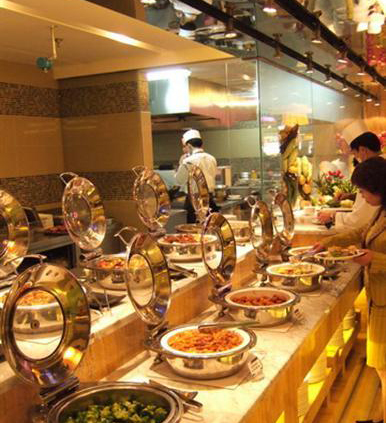 北京 重灾区/中国式“剩宴”：自助餐厅成重灾区