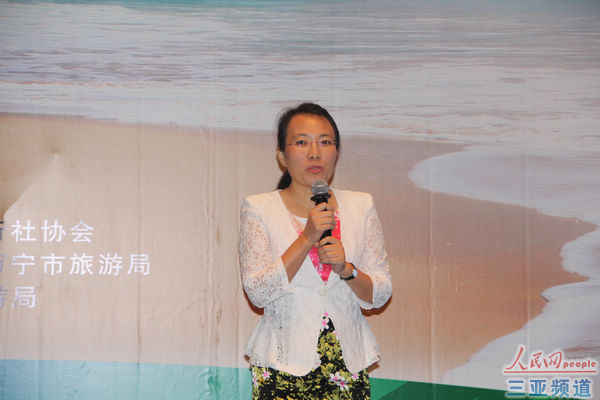 清凉一夏 千人比基尼派对三亚图片