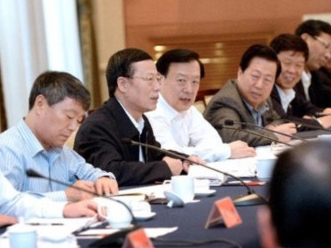 張高麗在杭州主持召開民企座談會