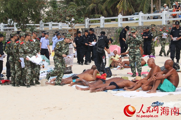 新疆沙漠<em>女尸</em>身份确认 不排除他杀--海南视窗-