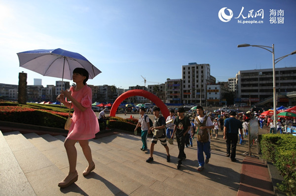 K歌、整形、旅游 海南 考后经济 争夺战打响