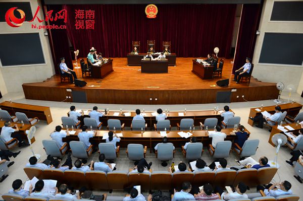 海南举办全省法院民事案件庭审观摩暨座谈会