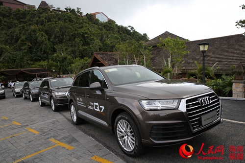 奥迪车队体验亚龙湾热带天堂雨林观光道试驾游