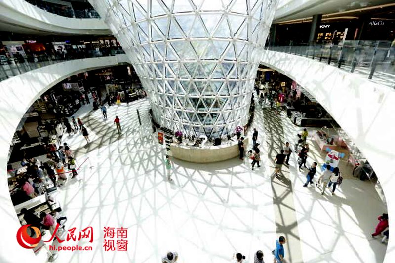 春节后三亚旅游人气不减 游客青睐错峰游