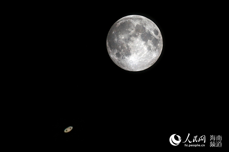 土星冲日上演 海口天空看到指环王土星环