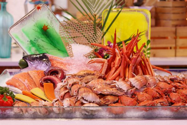 三亚大东海酒店推出海鲜自助晚餐 7月底前可享