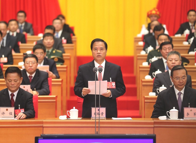 海南省第六屆人民代表大會第二次會議隆重開幕