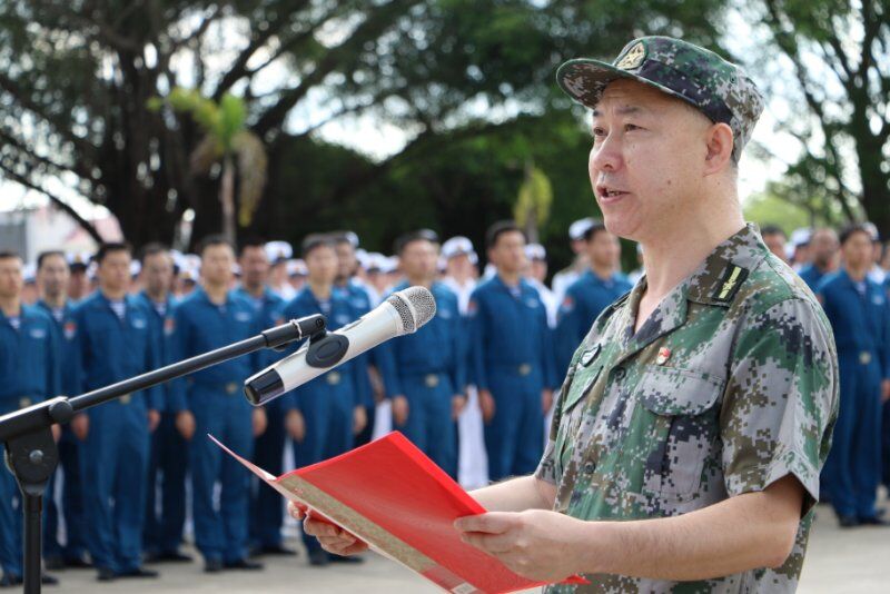 陵水縣委副書記、政法委書記張納軍致辭