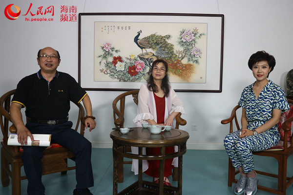 海南幸福季文化艺术馆艺术家杨柳青、张维涛做客人民网 