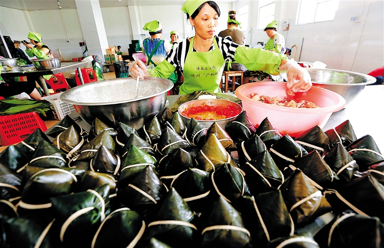 儋州粽子通過電商銷往全國。