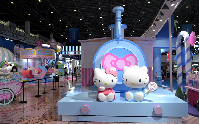 “三亚Hello Kitty度假区”展馆。人民网 潘惠文摄
