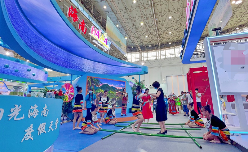 2022中国—东盟博览会旅游展海南馆的互动活动。主办方供图