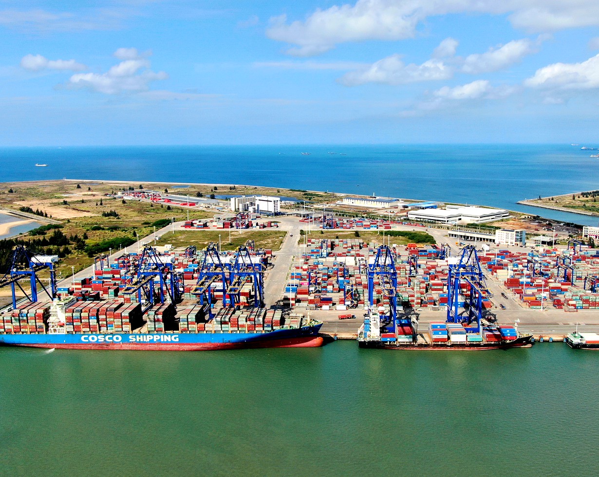 2022年洋浦国际集装箱码头集装箱吞吐量目标为140.5万标箱