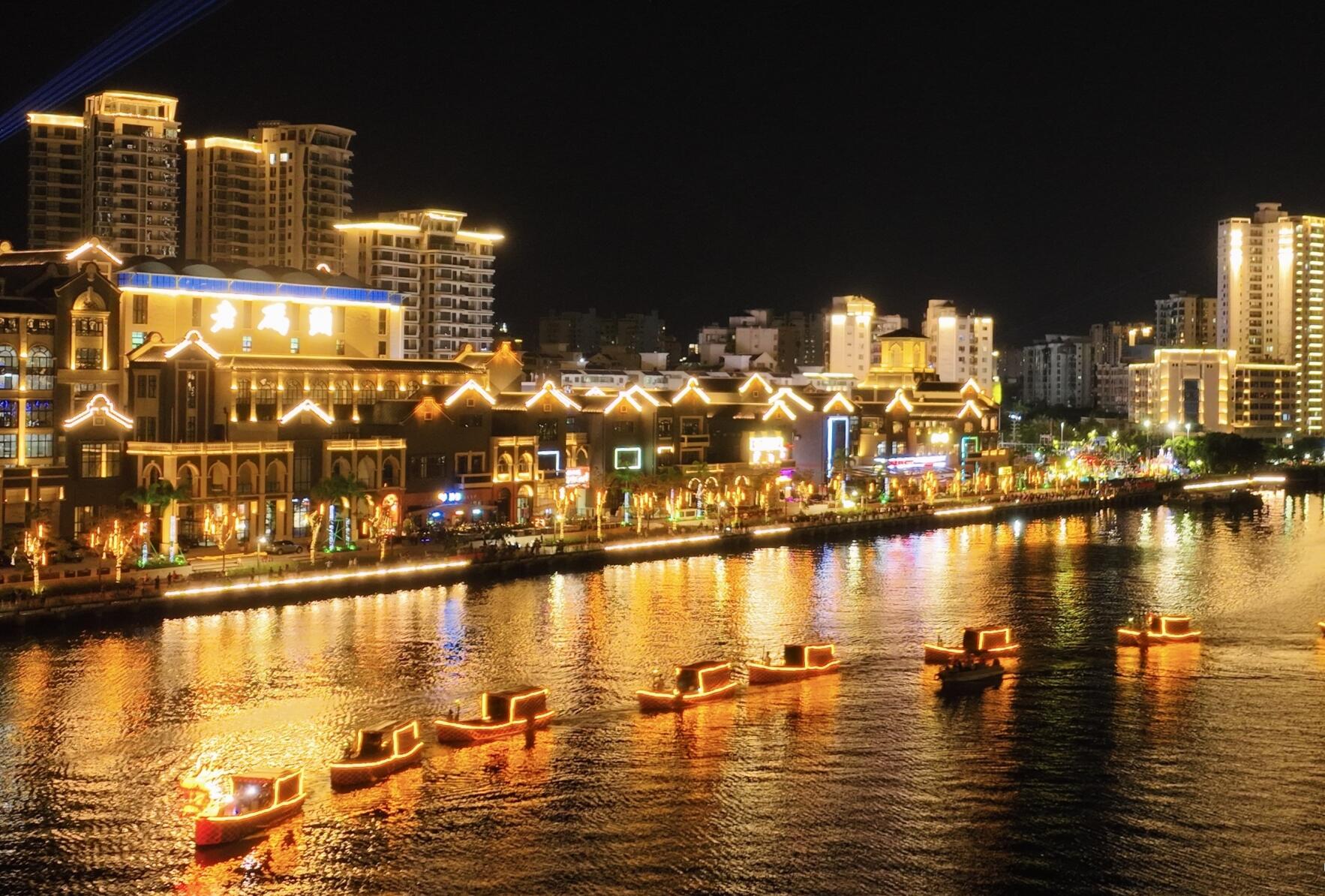 龍船夜游海甸溪