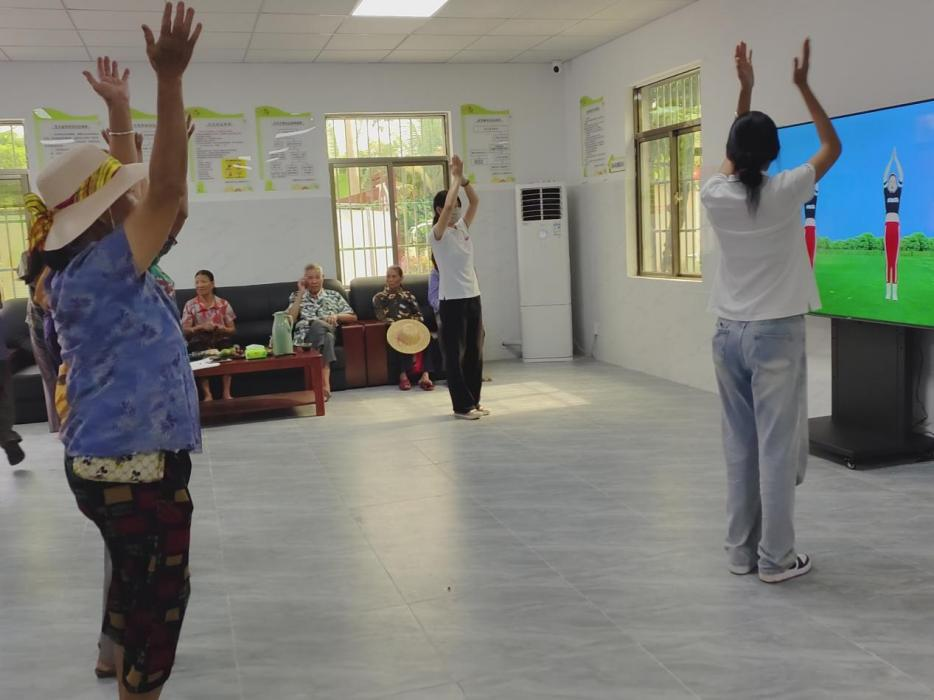 三亞市育才生態區馬腳村老年人日間照料中心提供日間照料、醫療保健、文化娛樂等多樣化的為老服務。