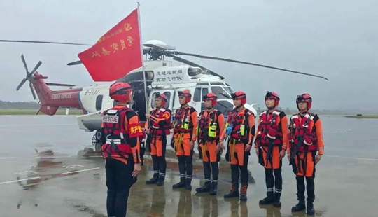 强降雨导致群众被困 海口消防迅速营救