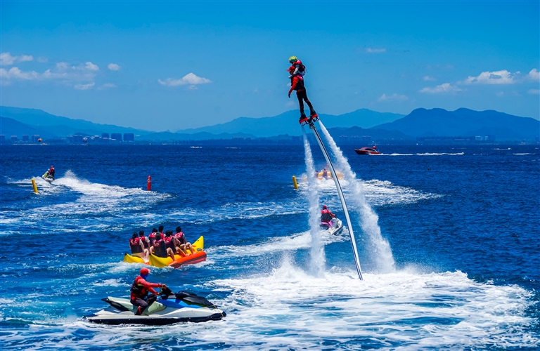 盛夏海岛 动静皆宜