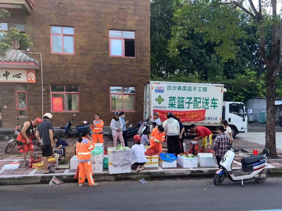 “一元菜”进乡镇，保供惠民暖民心