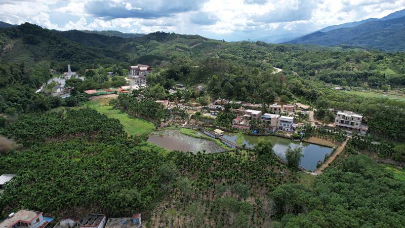 琼中红毛镇番响村文旅融合