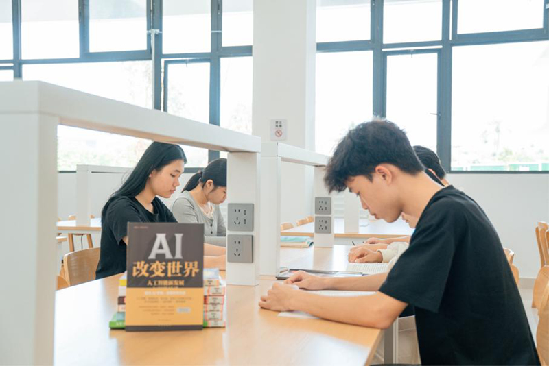 三亞育才生態區2025年全民閱讀系列活動落幕