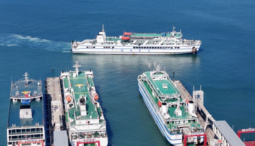 海南自贸港封关后首个春运 新海港运输忙