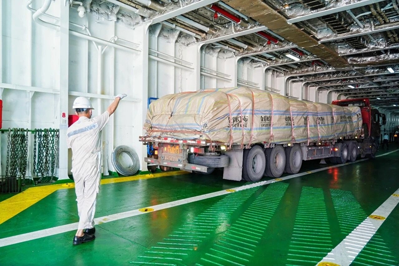 瓊桂雙線有效分流瓊州海峽主通道壓力，構建起“一主兩翼”多元過海通道。海峽股份供圖​