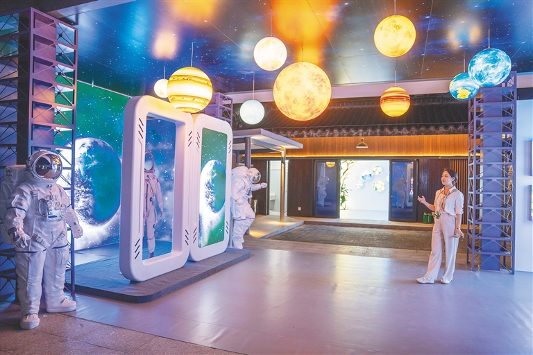 海南向世界展示自贸港建设阶段性成果