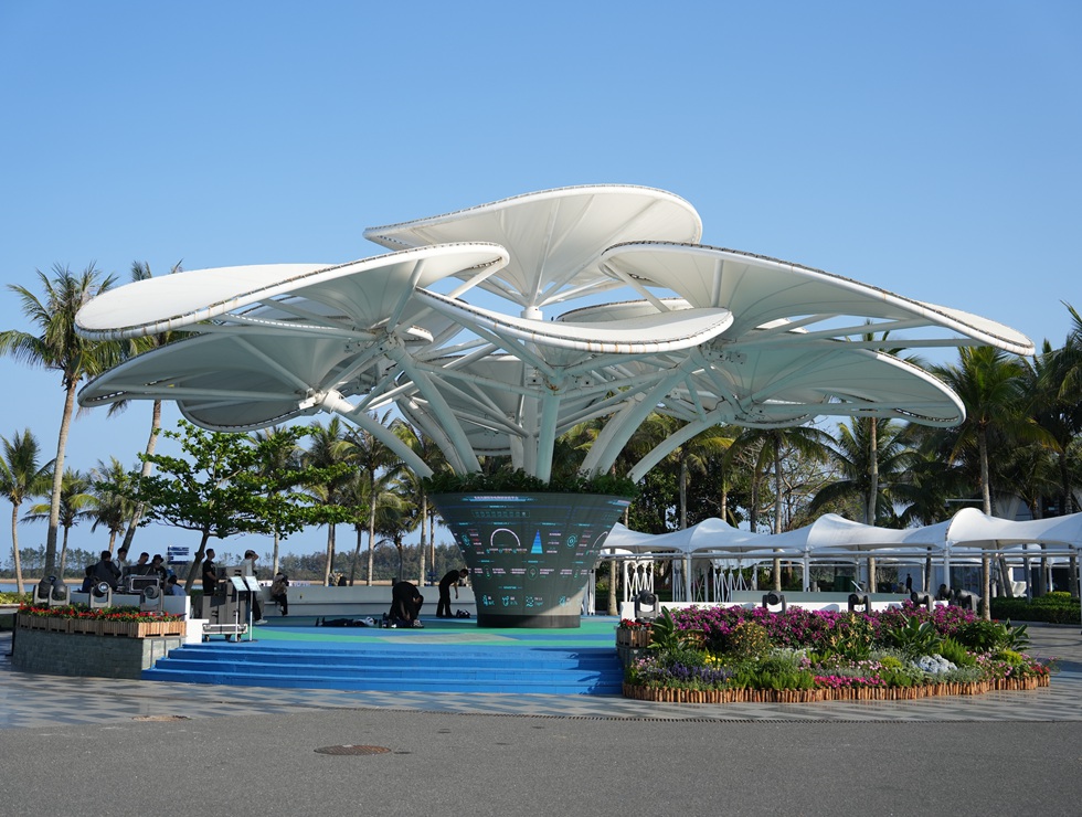 东屿岛脚踩发电降碳体验平台