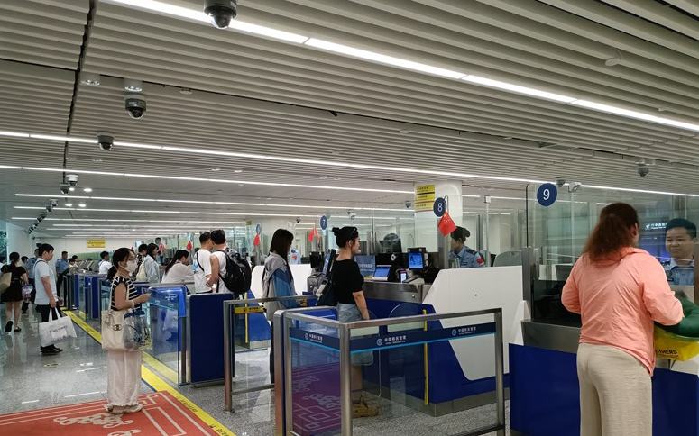 “五一”假期海南出入境客流同比增长8%