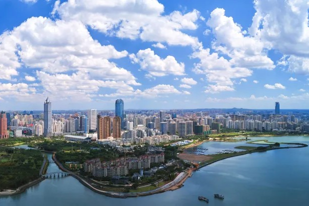 海南凝聚“新期待”
