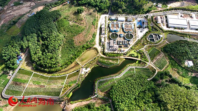 白沙黎族自治县污水处理厂。人民网记者 符武平摄