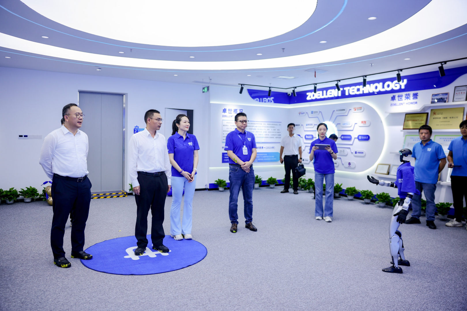 琼智·全球人工智能创新研发中心落地三亚崖州湾科技城(图2)