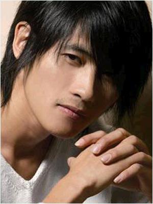 韩寒骂郑钧做婊子立牌坊