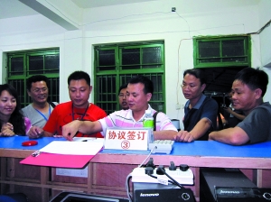 园长老公<em>猥亵幼女</em>仅拘15天,市民认为<em>处罚</em>过轻
