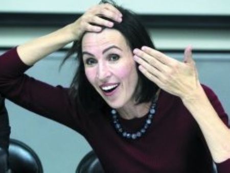 <em>家暴</em>受虐<em>妇女</em>怎么办?李阳美籍妻子现身说法