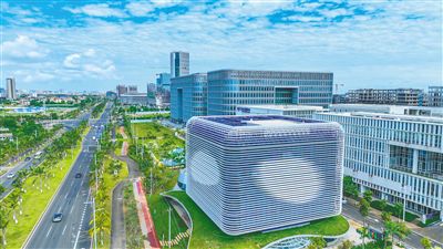 全媒體記者邵長春 通訊員龔寶莉 陳平森